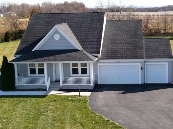 55 Sedona Ct, Martinsburg, WV 25403