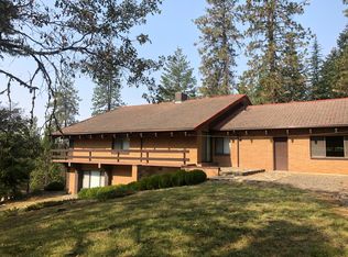 277 Palomino Dr, Grants Pass, OR 97526