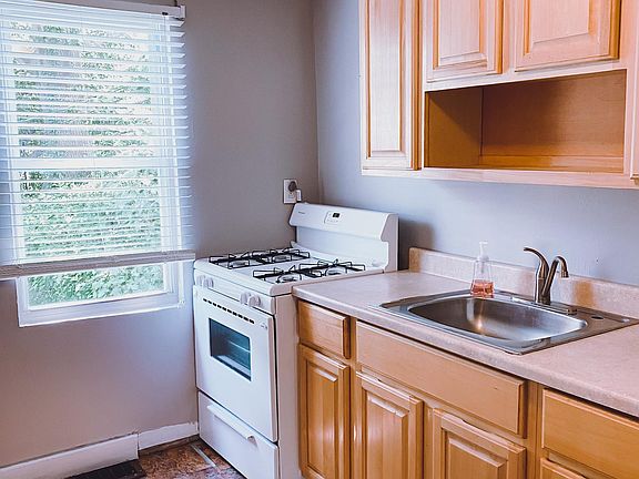 3rd image of 6573 Saint Helena Ave
