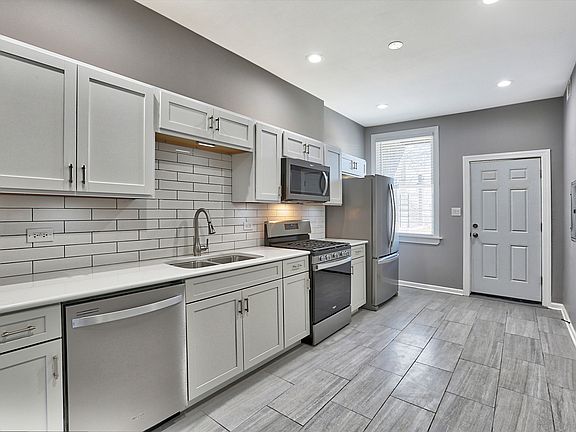 3rd image of 3439 W North Ave #2