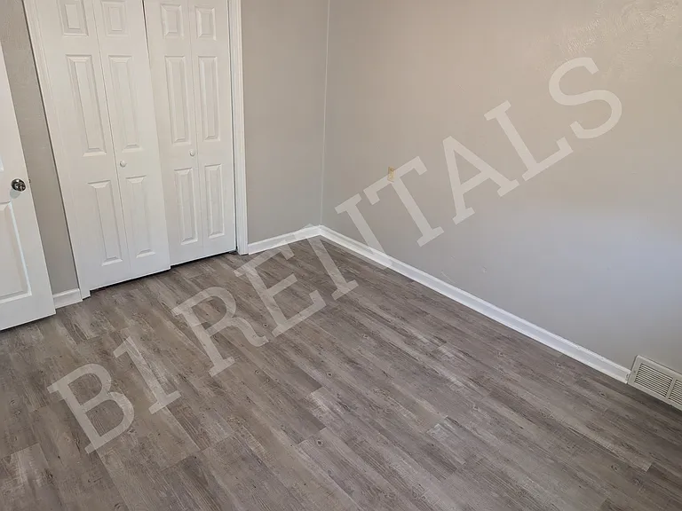 742 S Obrien St — Photo 5
