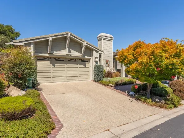 10483 Fairway Ln, Carmel, CA 93923