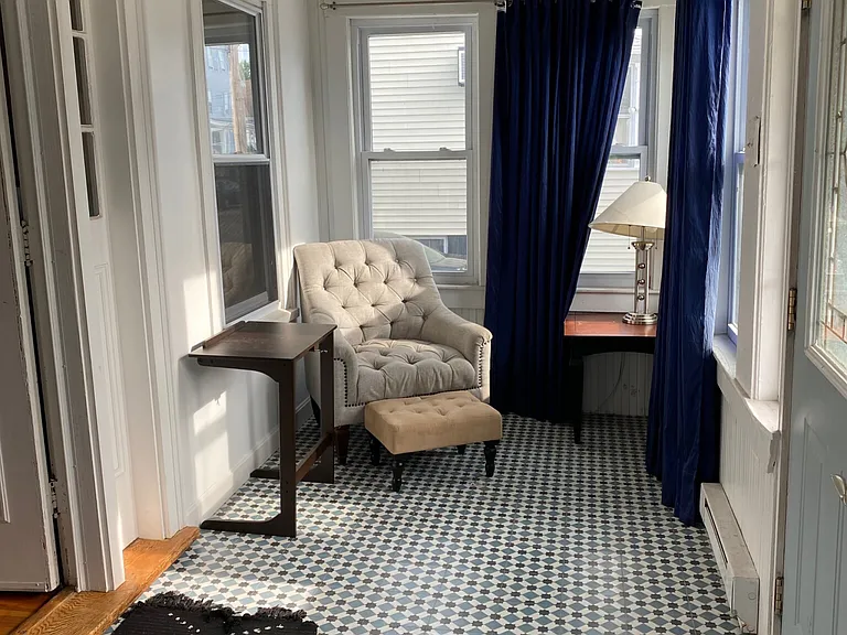 40 Bellvale St — Photo 3