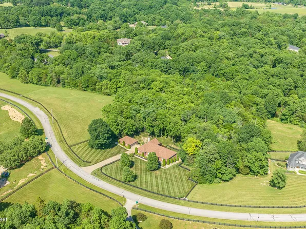 16330 Crooked Ln, Fisherville, KY 40023
