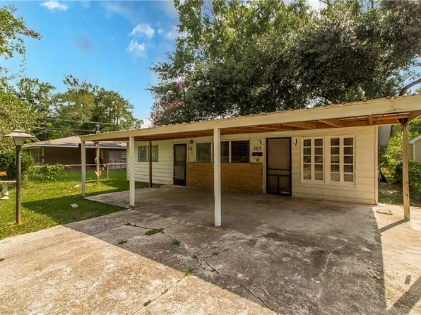 203 S Elm St, Hammond, LA 70403