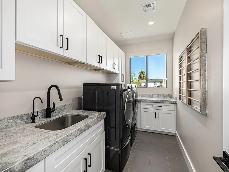 3821 E Devonshire Ave — Photo 18