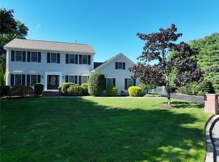 106 Chicory Ln, Cranston, RI 02921