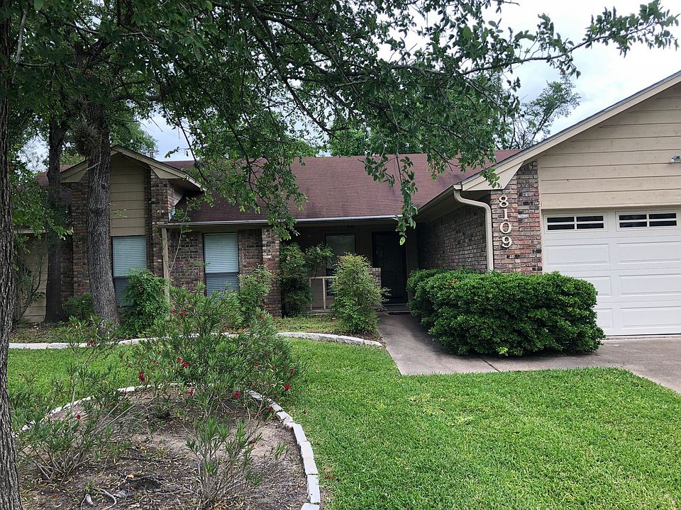 1st image of 8109 Bunker Hill Ct