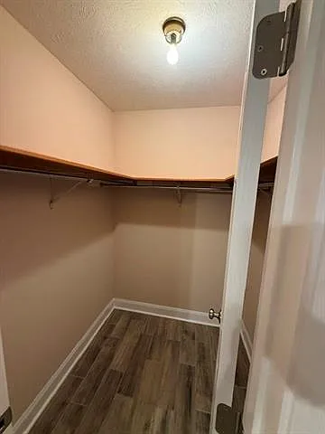 519 Aurora Ave — Photo 11