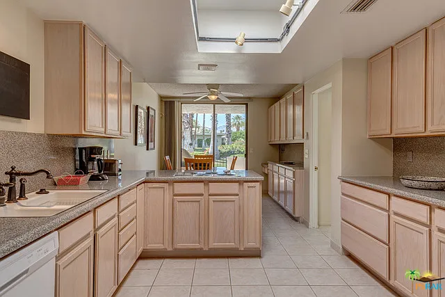 1533 E Canyon Estates Dr — Photo 13
