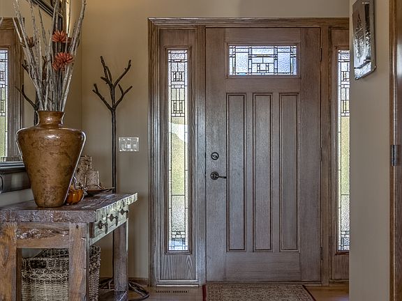 3rd image of 8101 Ponderosa Dr