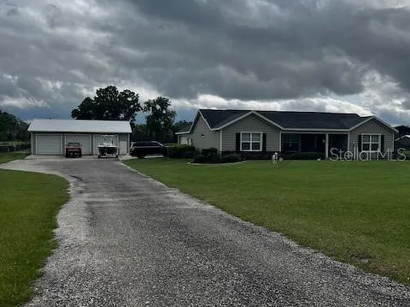 3320 NE 106th St, Anthony, FL 32617