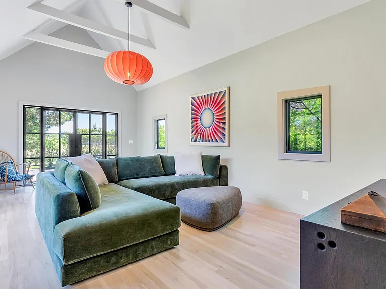 107 Seven Ponds Rd — Photo 13