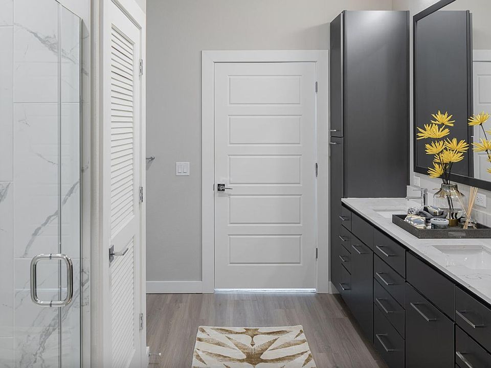 1st image of 1122 E 17th Ave #508
