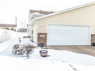 4764 52nd St S, Fargo, ND 58104