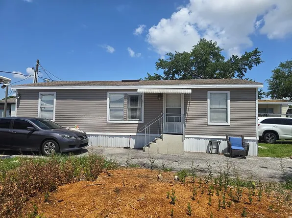 203 Bywater Dr, Tampa, FL 33615