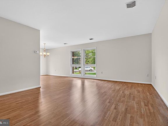 4th image of 3424 Gleneagles Dr Unit 77-C