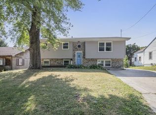2900 Cornell St, Des Moines, IA 50313