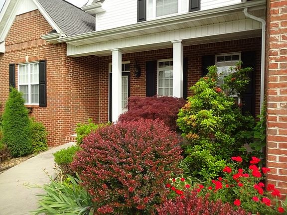 2nd image of 5037 Hansford Pl