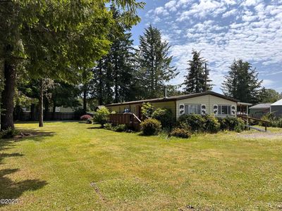 566 SW Ferry Ave, Siletz, OR, 97380