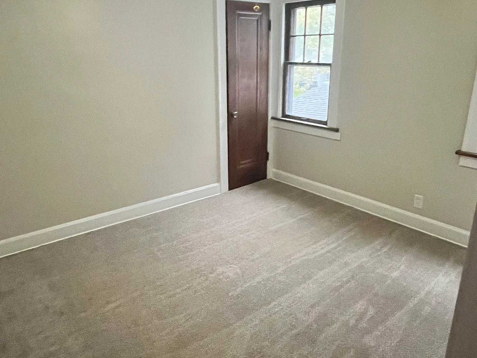 2 bed, 850 sqft, $1,100 — Photo 4
