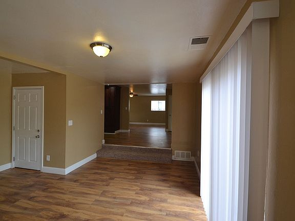 3rd image of 134 Coral Dr