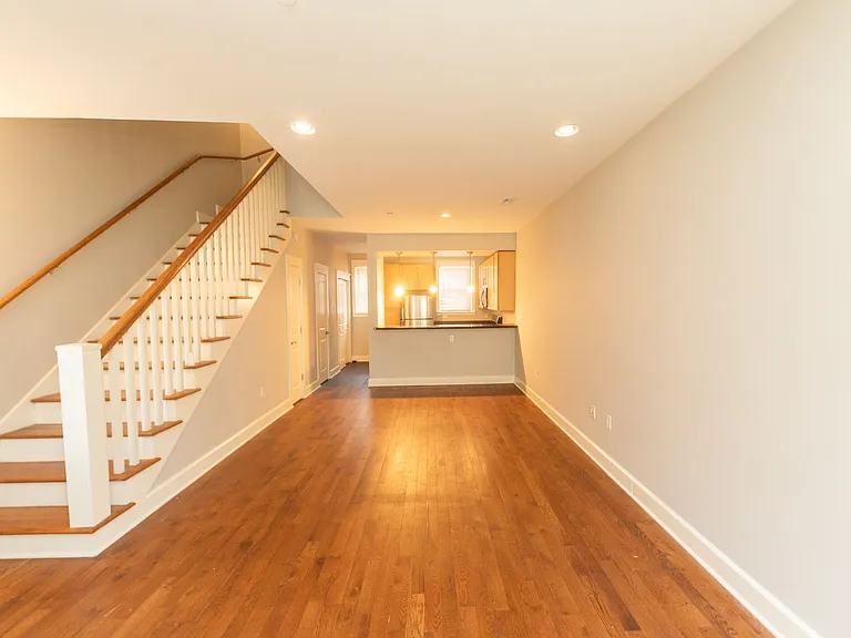 240 N Washington St — Photo 11