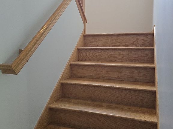 4th image of 113 N Ash St