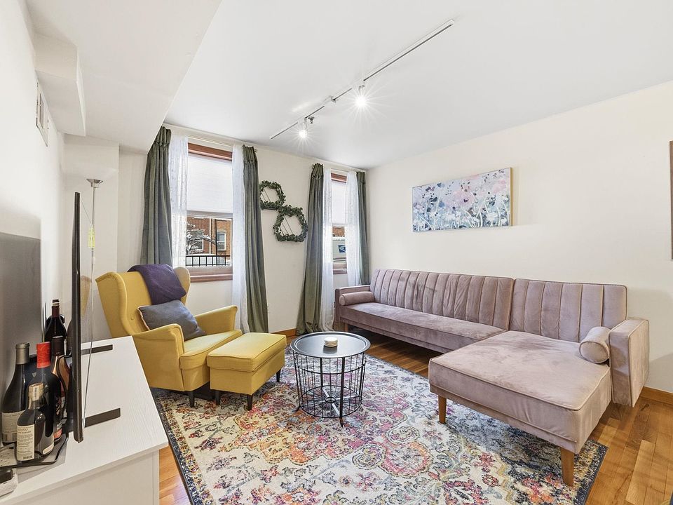 1st image of 180 Washington St APT 2