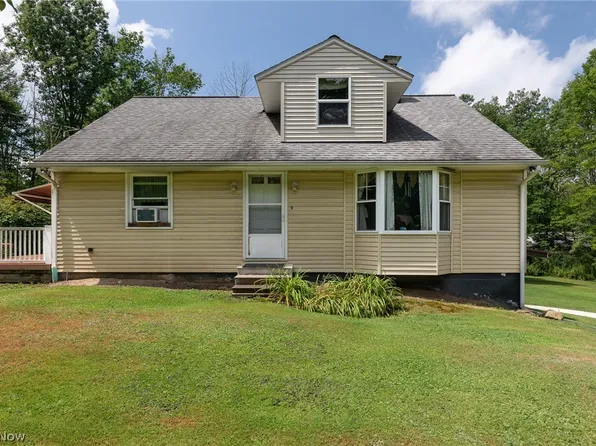 11634 Old State Rd, Chardon, OH 44024