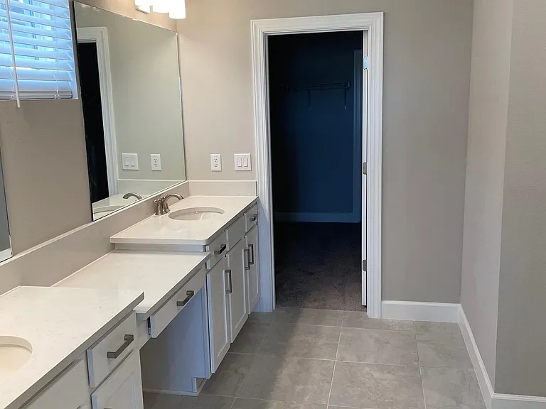 11031 Devonbridge Dr — Photo 16