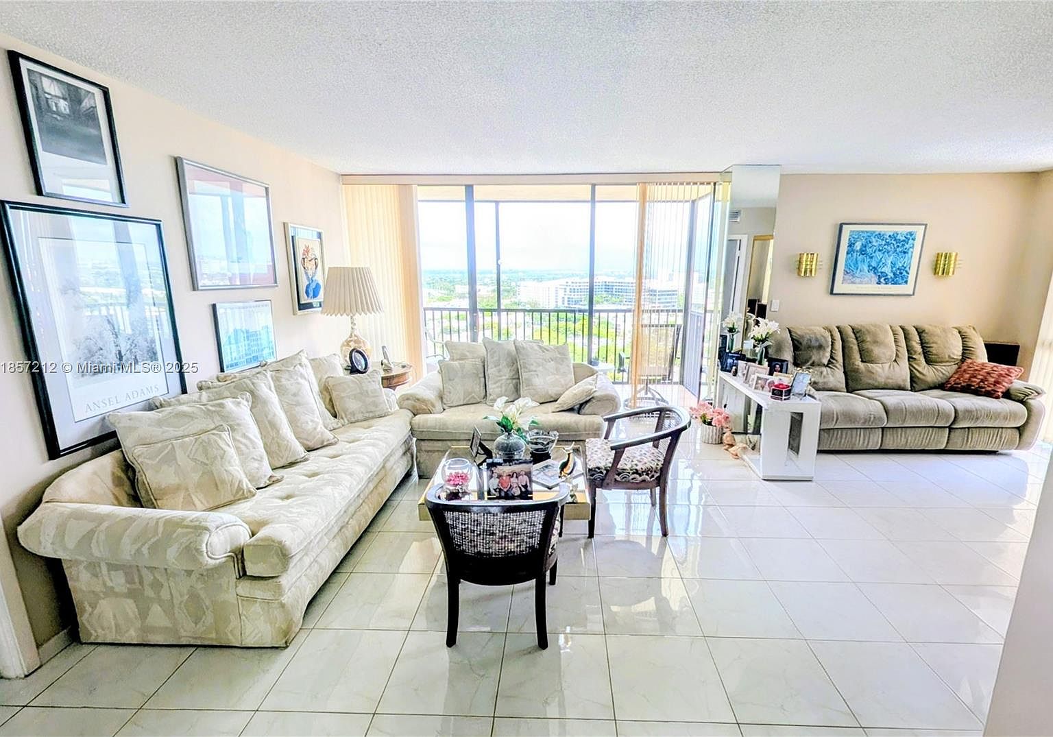 20335 N Country Club Dr APT 2102