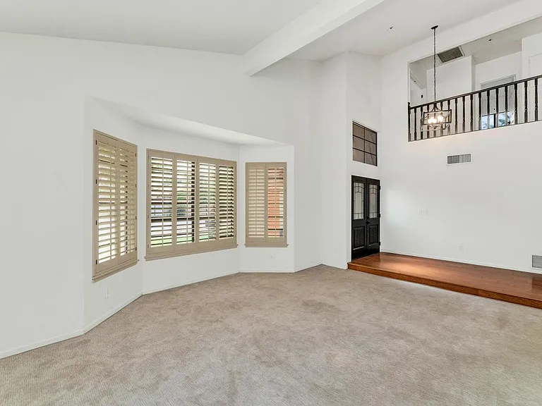 12740 N 94th Pl — Photo 5
