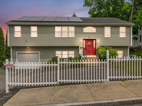 13 King St, Methuen, MA 01844