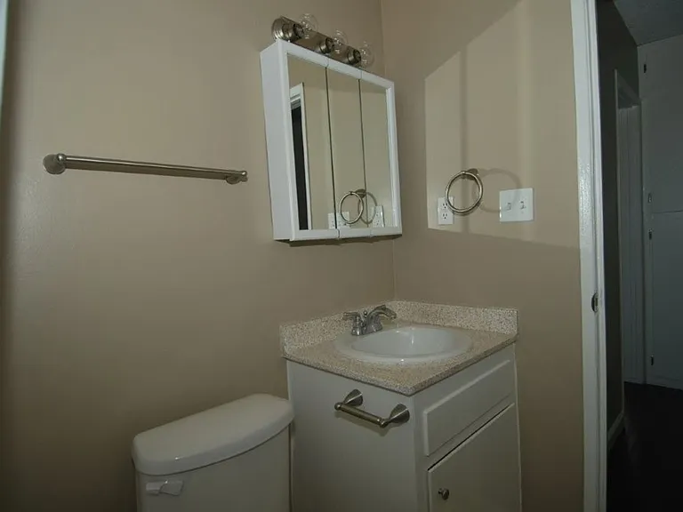 141 N Idaho St — Photo 10