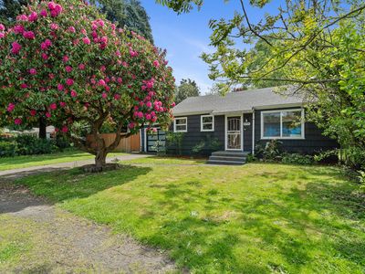 8934 NE Sumner St, Portland, OR, 97220