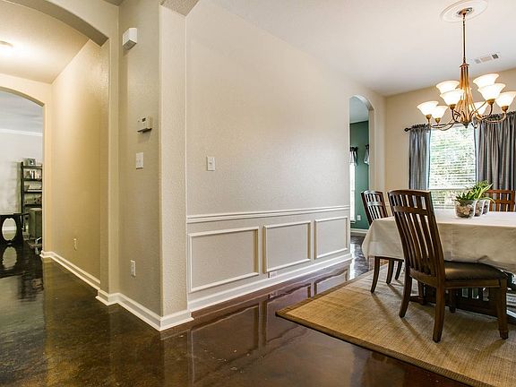 4th image of 10819 Sierra Ridge Dr