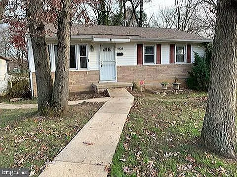 4425 Jefferson St photo 1