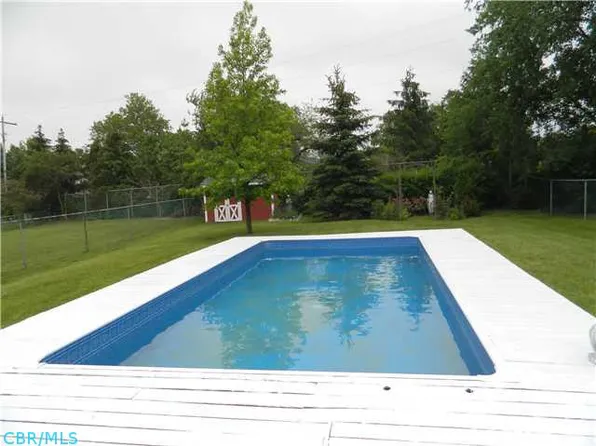 726 Wallinger Dr, Galloway, OH 43119
