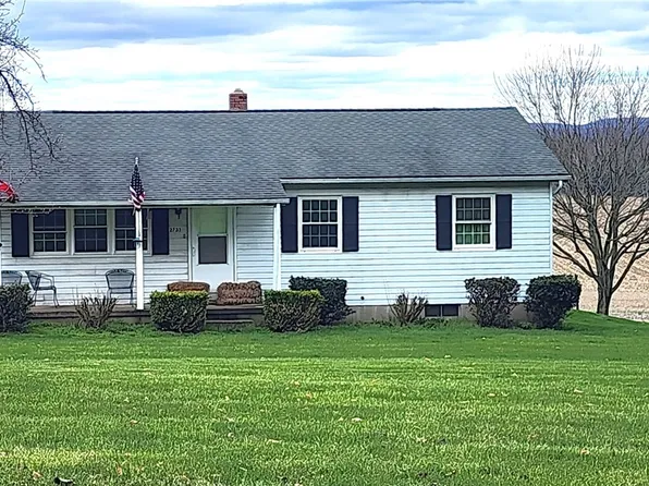 2733 Arcadia Rd, Cherry Tree, PA 15724