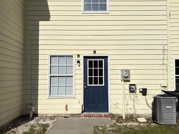 736 Morningside Ln, Saint Marys, GA 31558
