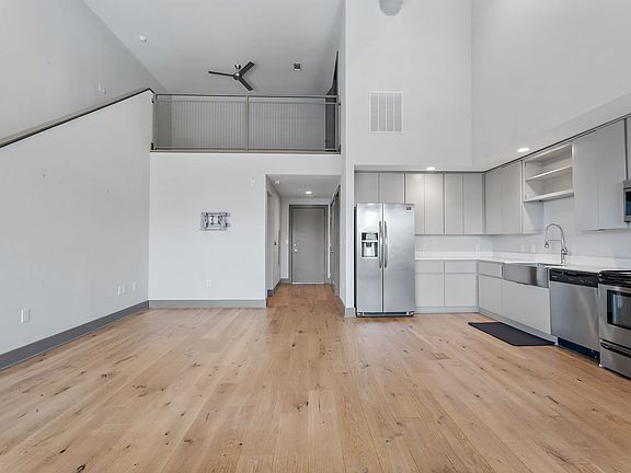 3rd image of 1260 Martin St APT 407