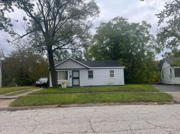 1179 Dearborn Cir, Gary, IN 46403