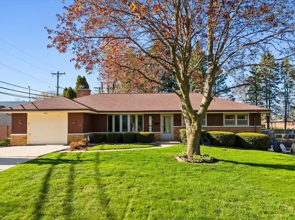 120 East Whitefish ROAD, Port Washington, WI 53074