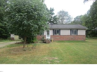 9526 Griffith Rd, Ravenna, OH 44266