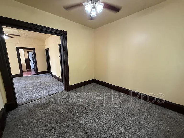 2439 N Dr William Finlayson St — Photo 3
