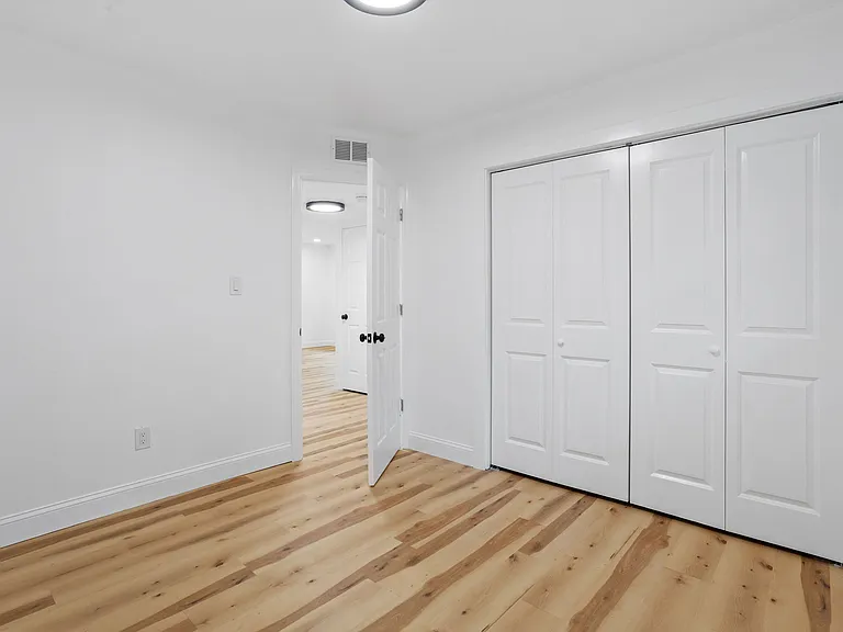 49 Farrell Ave — Photo 15