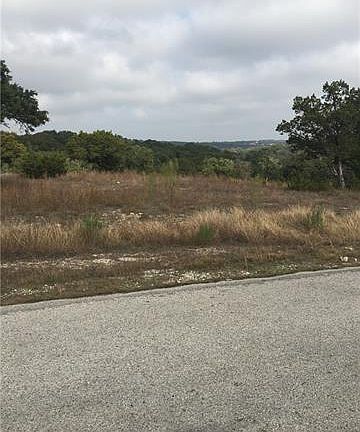 2nd image of 2218 Comal Spgs