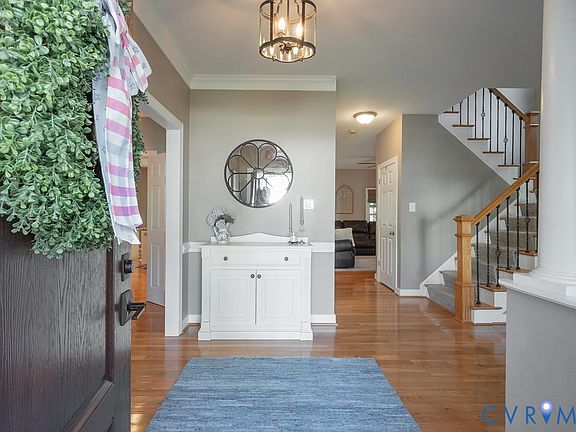 4th image of 5745 Creek Mill Way