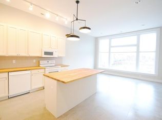 4432 Olive St #QKN0072GJ, Saint Louis, MO 63108